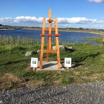 COMMUNITY EASEL